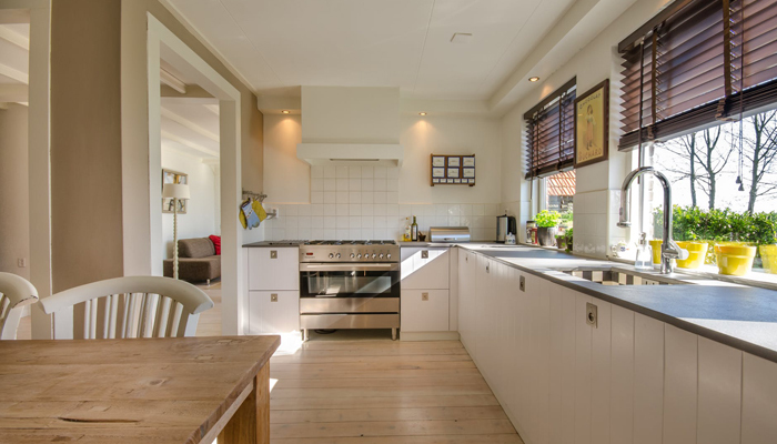 Window treatment for kitchen